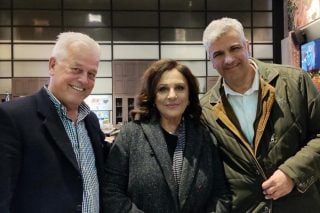 Η Χάρις Αλεξίου